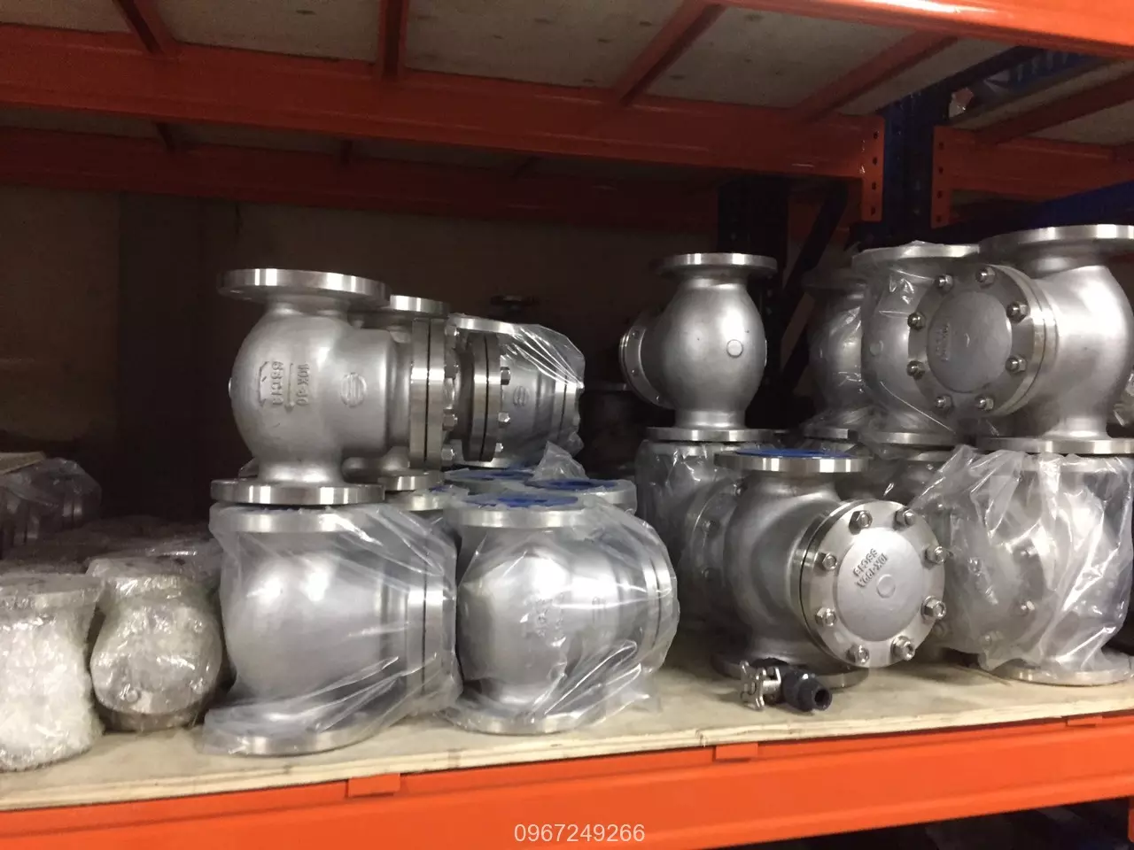 Van một chiều inox lá lật