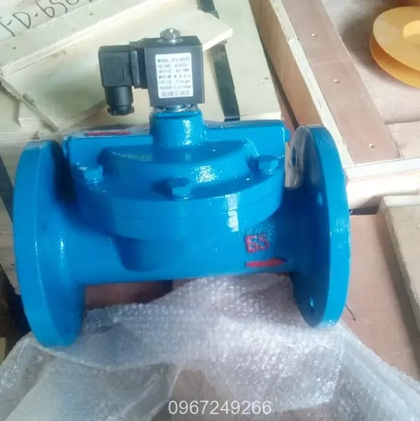 van-dien-tu-dai-loan-round-star_mt_bch Van điện từ lắp bích Đài Loan