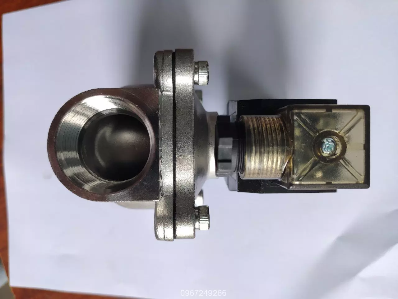 van-dien-tu Van điện từ 24VDC nối ren