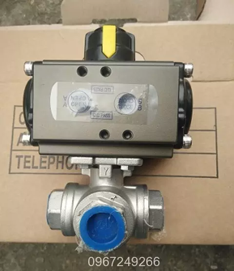 van_bi_3_nga_dieu_khien_khi_kosaplus-1 Van bi 3 ngã đóng mở bằng khí nén