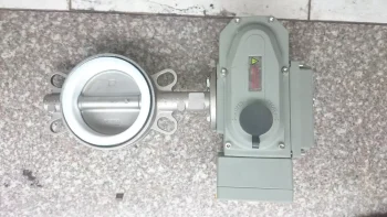 Van bướm điện tuyến tính