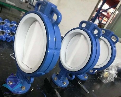 Van bướm kiểu Wafer