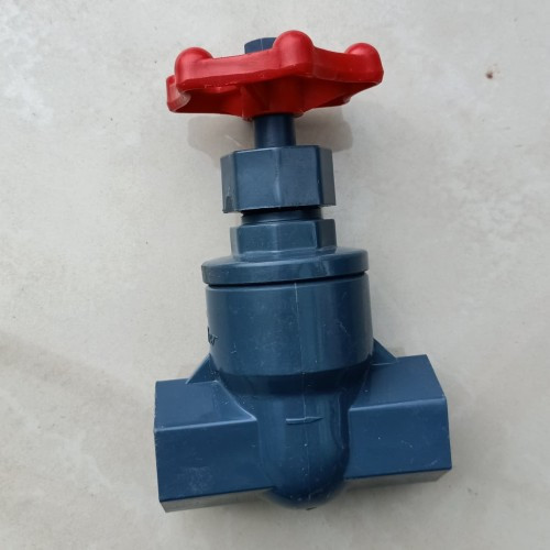 Van cầu bằng nhựa nối ren