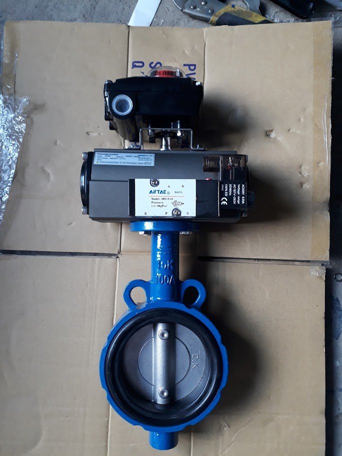 Van bướm khí nén gang cánh inox điều khiển khí nén