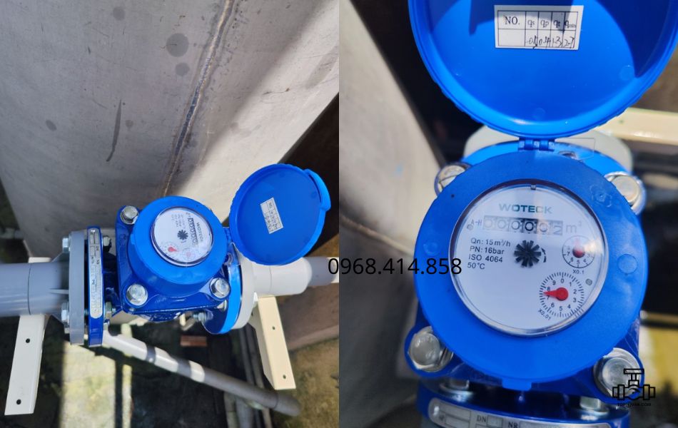 a blue and white water meter